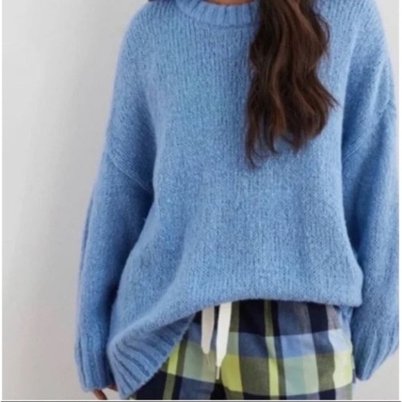 Aerie poly/wool/alpaca blend crewneck sweater, oversized, good condition, size S - Picture 1 of 7